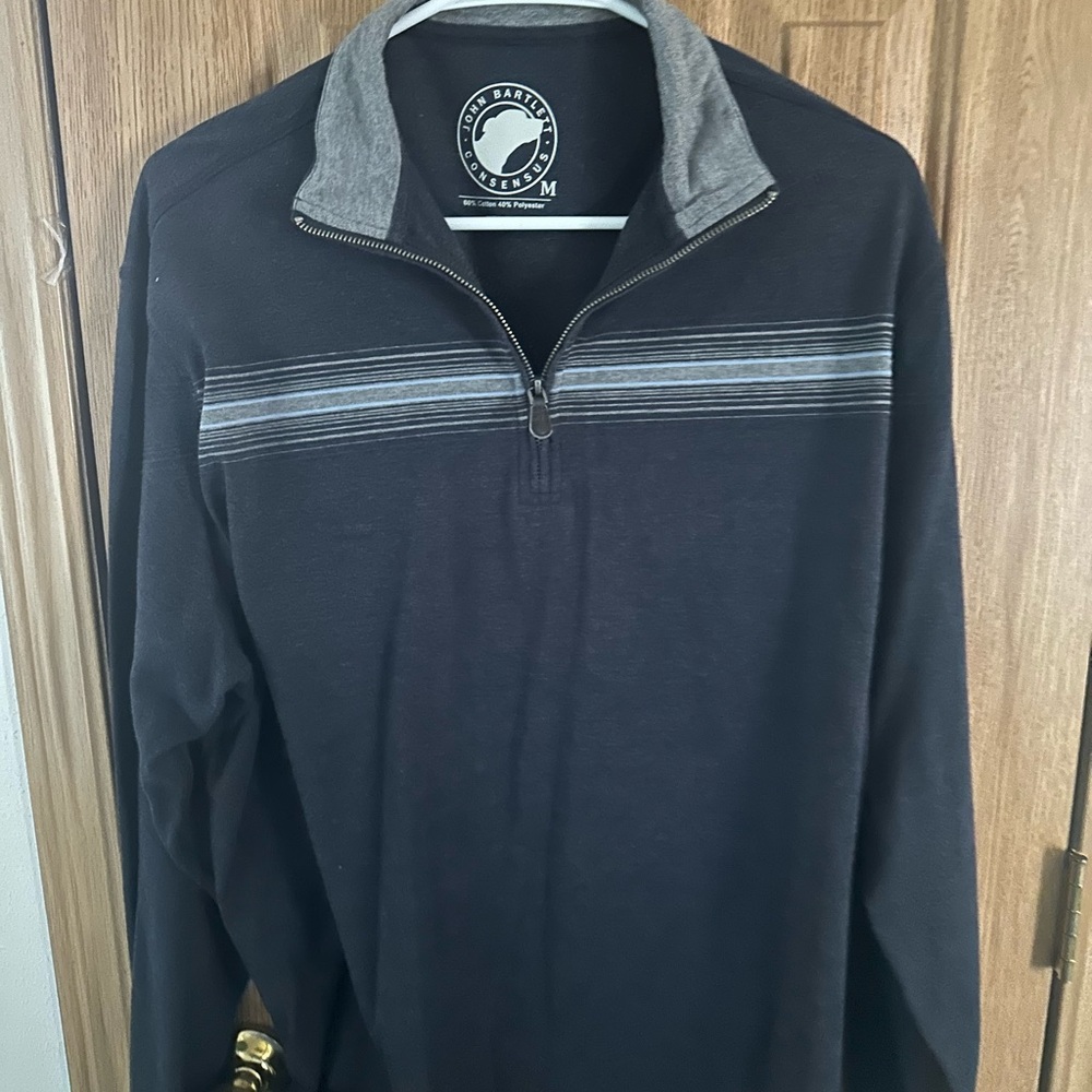 Eddie Bauer Men's Black Quarter-Zip Sweater